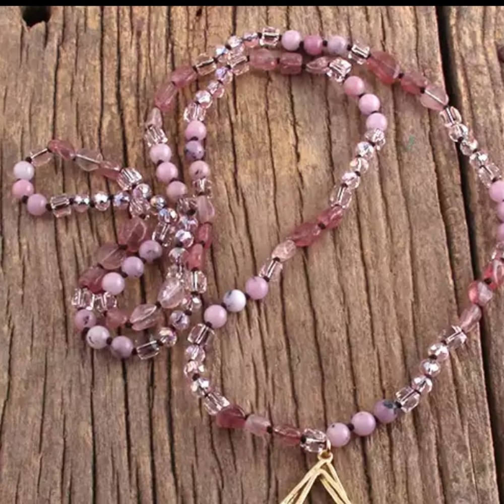 Rose Quartz Pendant Necklace - Picture 2 of 5